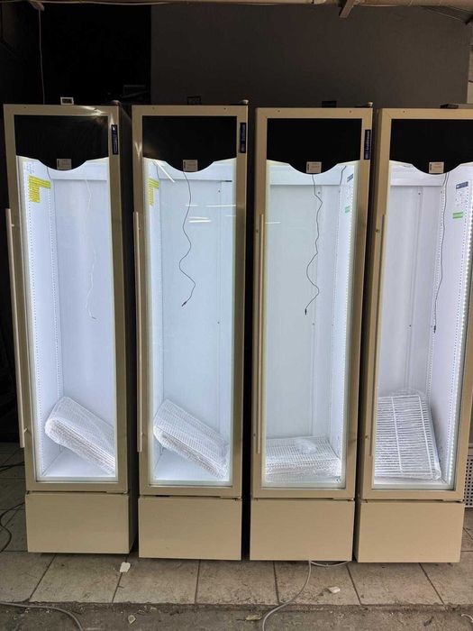 Vitrină frigorifică Slim LED – design îngust