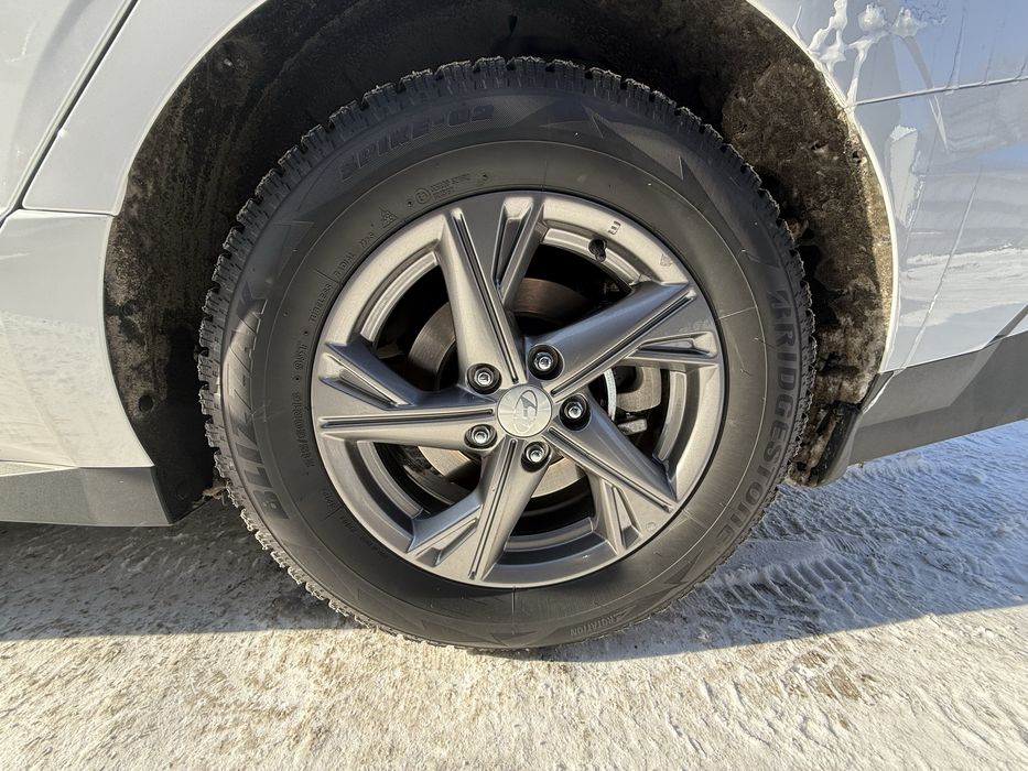 Продам диски с зимними шинами