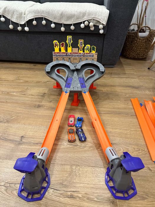 Писта hot wheels