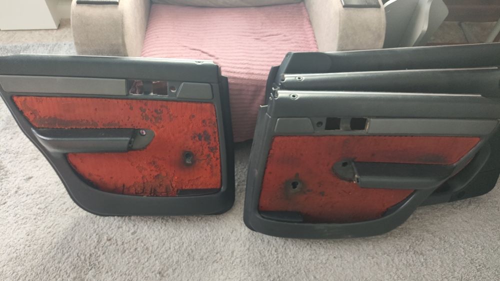 Обшивки дверей Ауди 100 с4