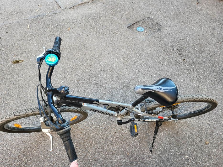Продавам детски велосипед SPECIALIZED  24 "