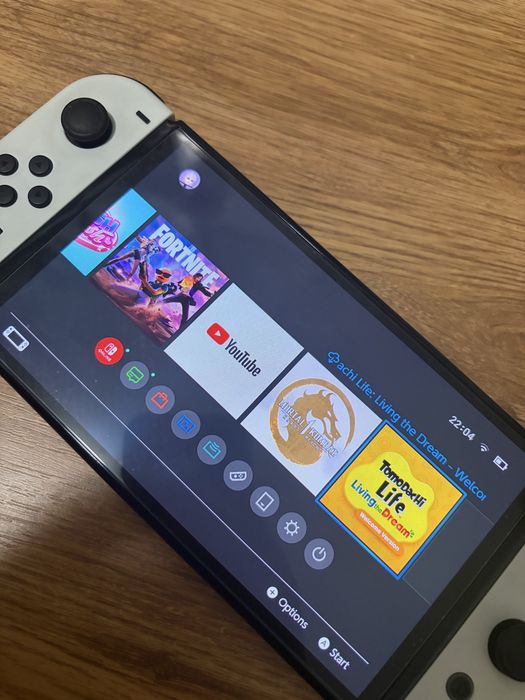 Nintendo console OLED cu husa si ecran de protectie
