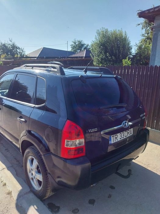 Vând Hyundai Tucson în stare bună de  funcționare