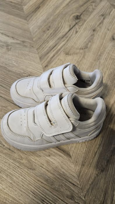 Adidasi Adidas mărimea 27