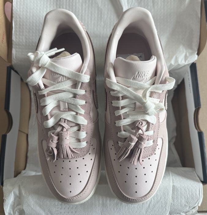 Nike Air Force 1 Low ОРИГИНАЛНИ дамски маратонки - 38/38,5