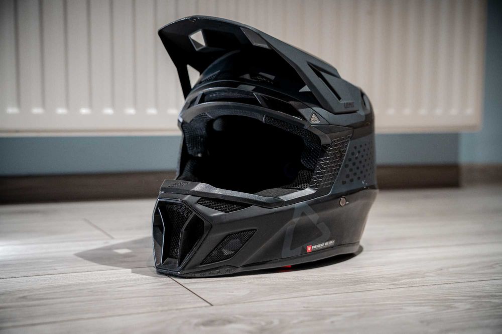 Cască Downhill Leatt Gravity 8.0 V22 – Full Face – Mărime [M]