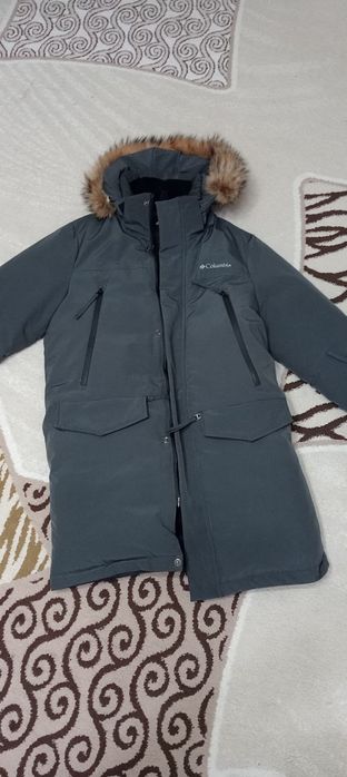 Продам зимнию куртку