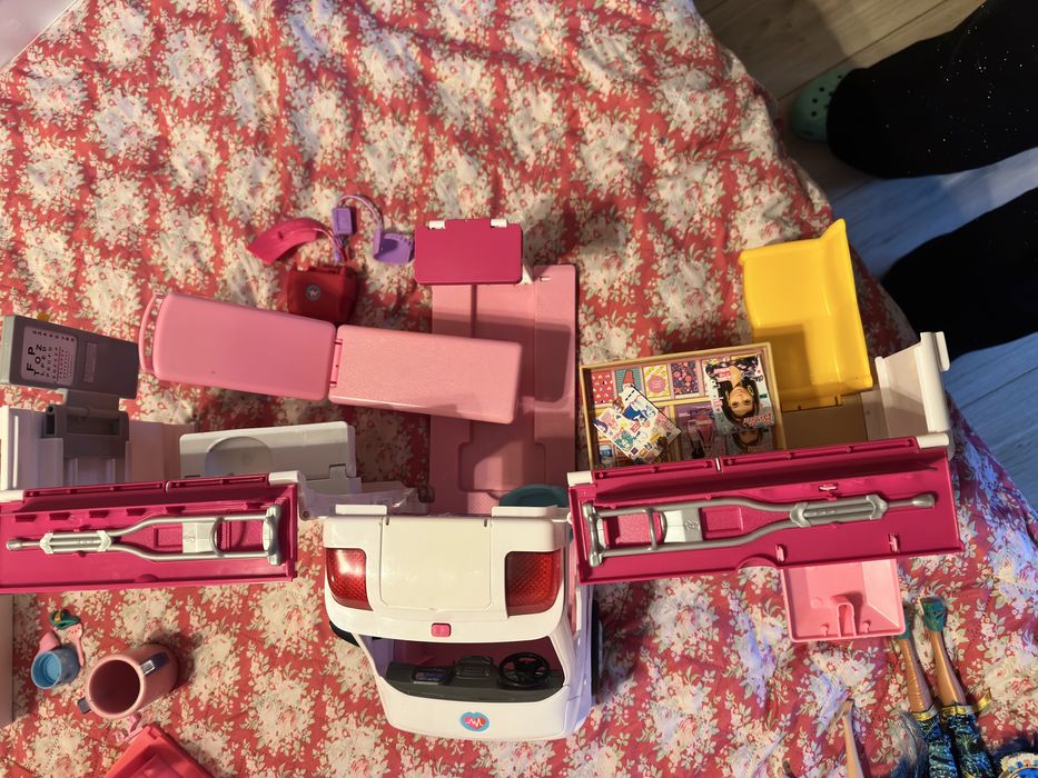 Ambulanta Barbie