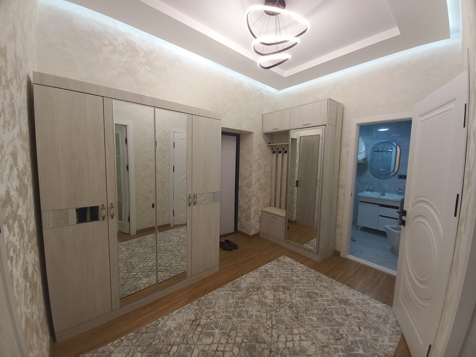 Новастройка 2 хона 2 этаж Азиз бозор олдида жойлашган.Агентство