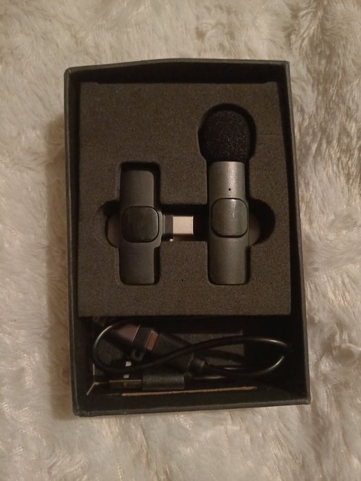 Микрофон беспроводной