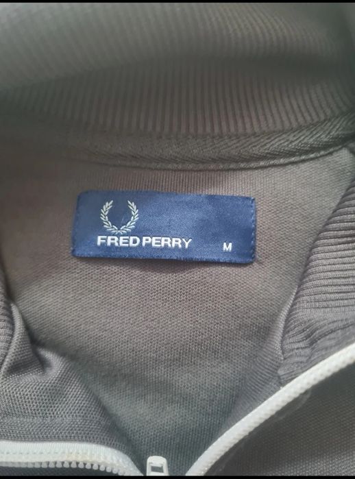 Bluza fred perry marimea M