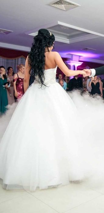 Vand rochie de mireasa