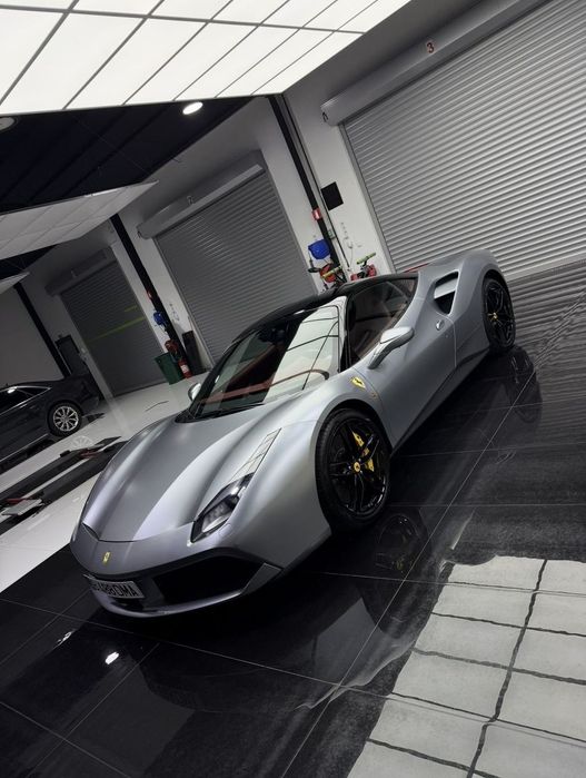 Ferrari 488 GTB • fara daune • posibilitate de extendire a garantiei • impecabila