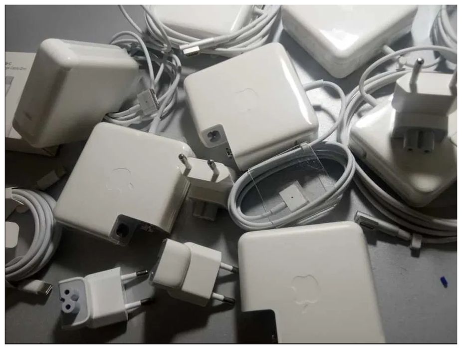 на MacBook под 45W - зарядка, блок питания на макбук