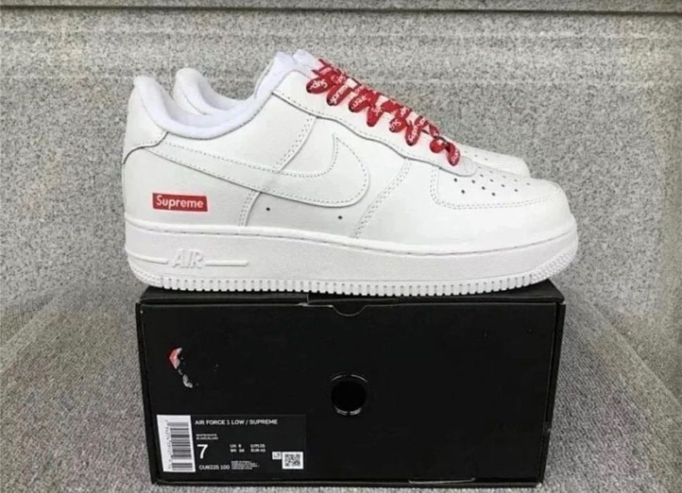 Nike Air Force 1