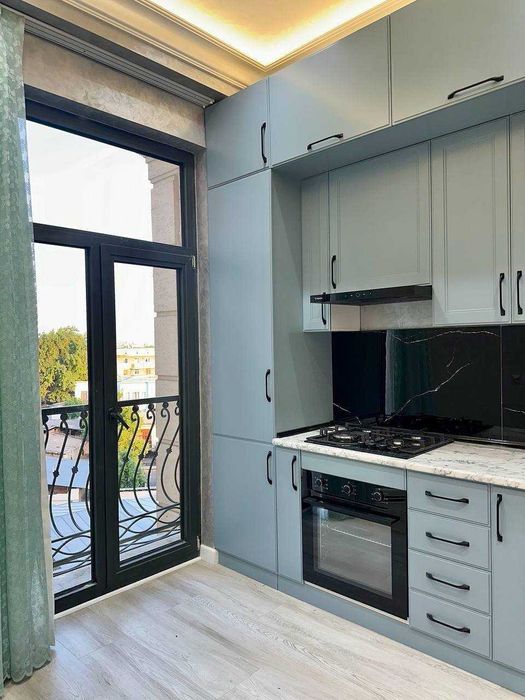 Евро-ремонт, 4-к Shinam, кирпич, 105 м², 2 санузла Бадамзар`