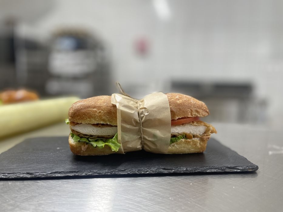 Бургеры, круасаны, панини