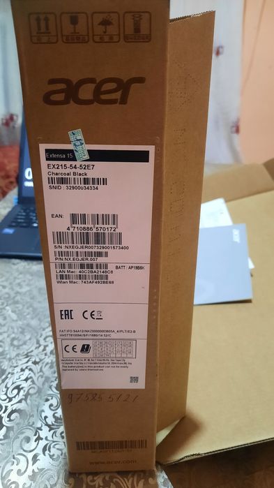 Acer  kapiyutir sotiladi hali yap yangi ochilganiga 3 kun buldi