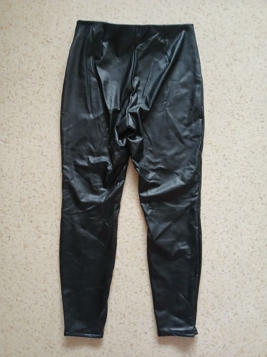 Кожен панталон, L-размер