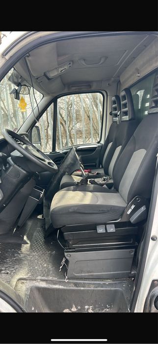 Iveco daily 2.3 2015 cu lift