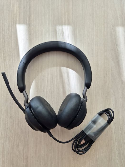 Căști profesionale JABRA EVOLVE2 40  stereo cu microfon