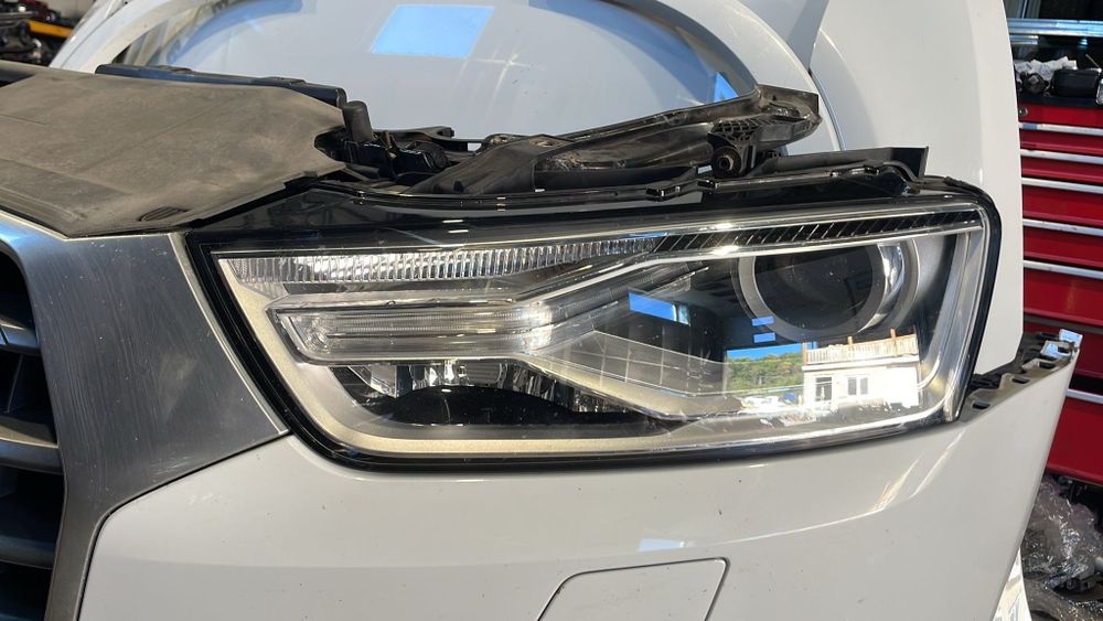 Fata completa audi Q3 8U facelift 2016 Capota bara aripa trager far