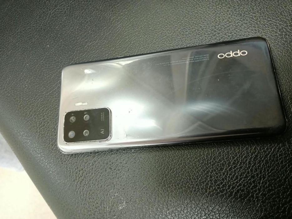 Продам Oppo Reno 5 lite