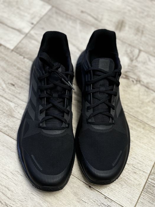 Продам кросовки Adidas  Boost 49 размер оригинал.