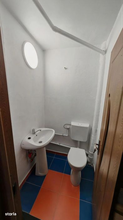 Apartament 3 camere – Central, Zăvoi | Renovat | Vedere panoramică