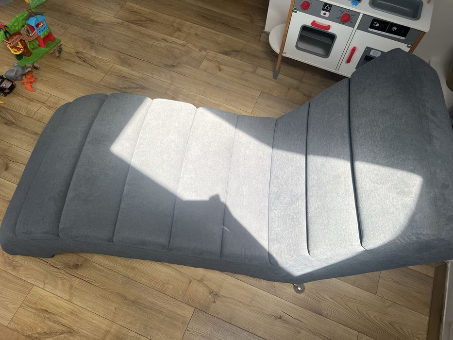 Canapea tip sezlong Casa Ruse