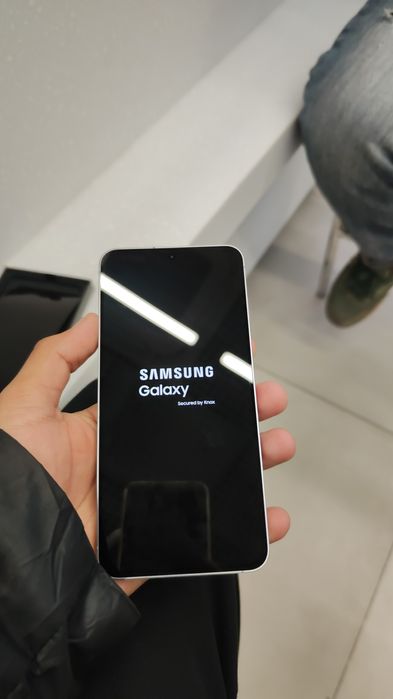 Samsung galaxy s25 fe