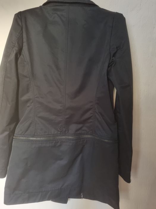 Тренчкот на Cop.Copine-черен цвят