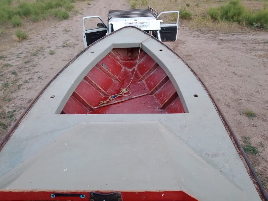 Лодка в Астрахане