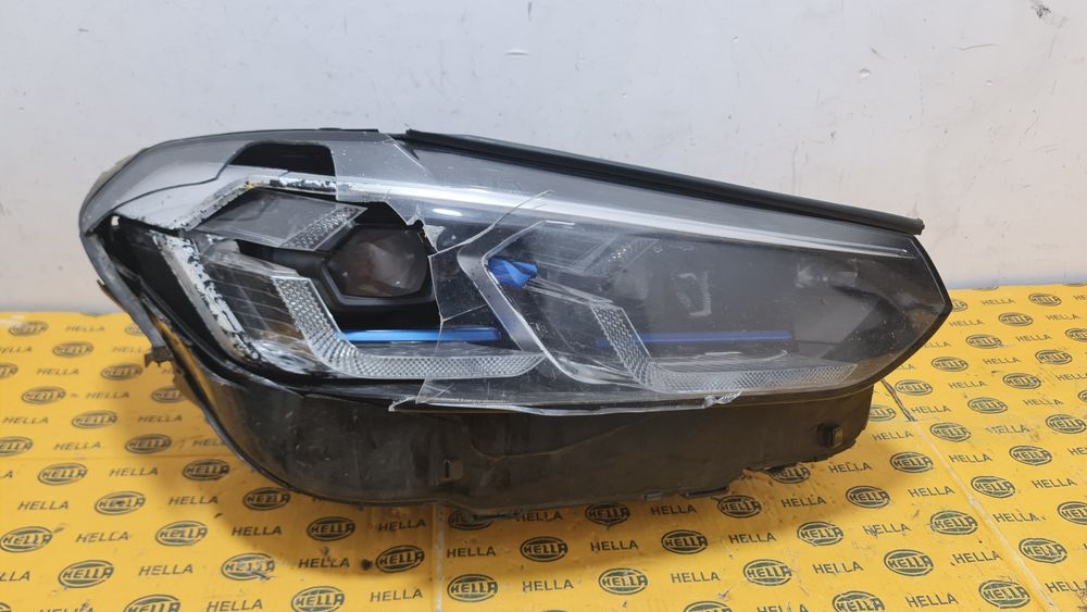 Far dreapta Laser BMW X3 G01 X4 G02 facelift lci 5A29218 avariat