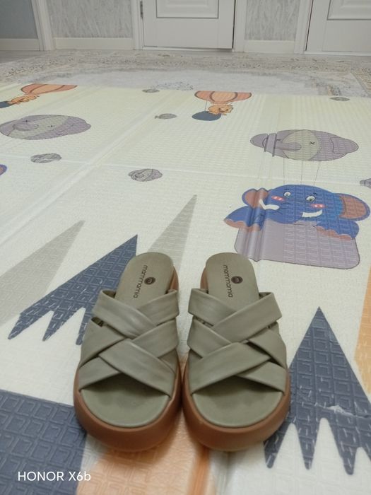 Продаются кожаный обувь для узкий ног