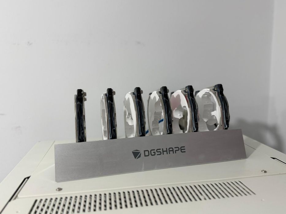 Masina de Frezat zirconiu Roland DWX-52D 5AXE + SOFT Hyperdent