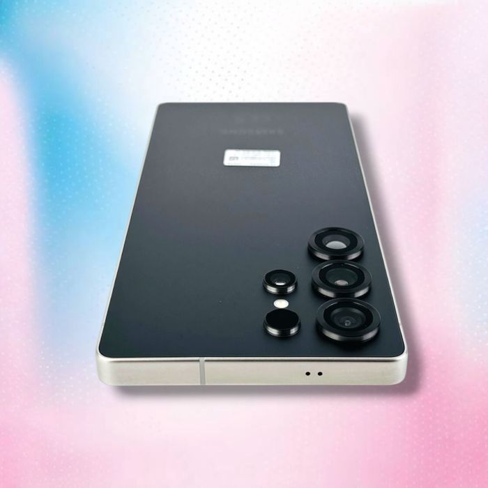 Samsung Galaxy S25 Ultra 256GB 12RAM Black 100% Батерия! 2г. Гаранция!