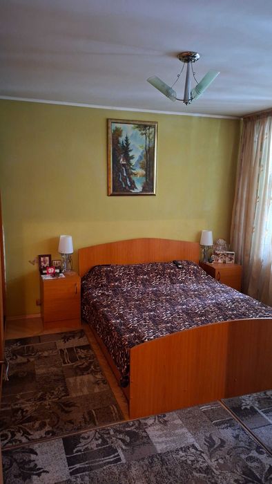 Apartament 4 camere de vânzare – Titan, parter, bloc cu 4 etaje
