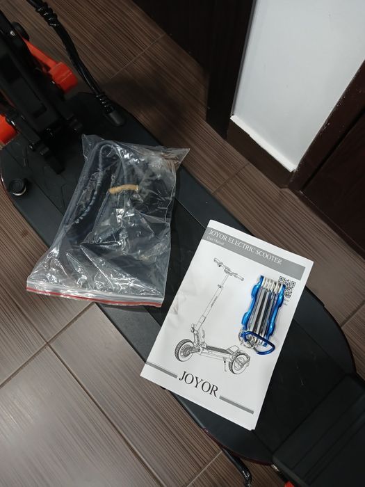 Joyor S10s-z 2x1000w Trotineta electrica 2motoare