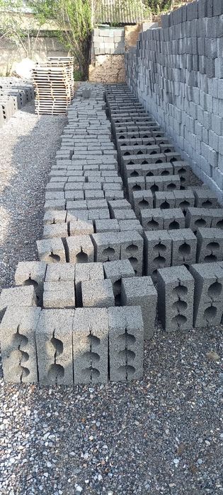 Шлакаблок пескоблок строительный