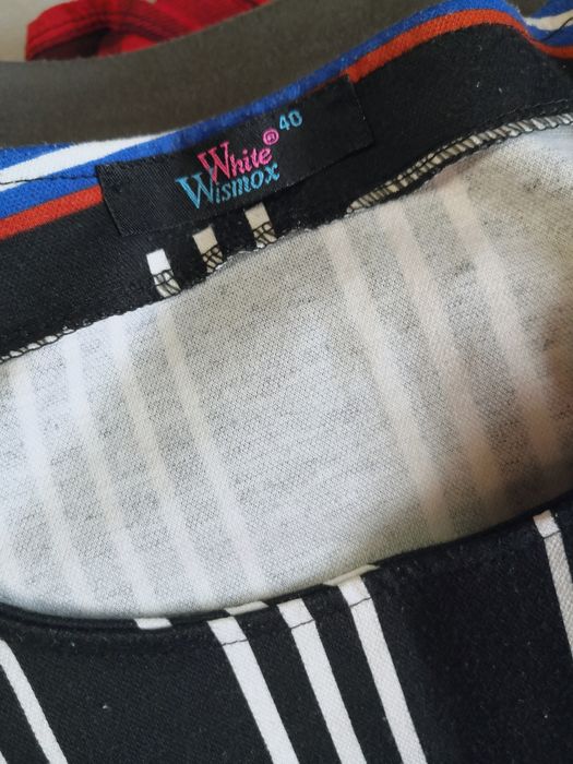 Vând urgent 4 rochițe la 100 lei