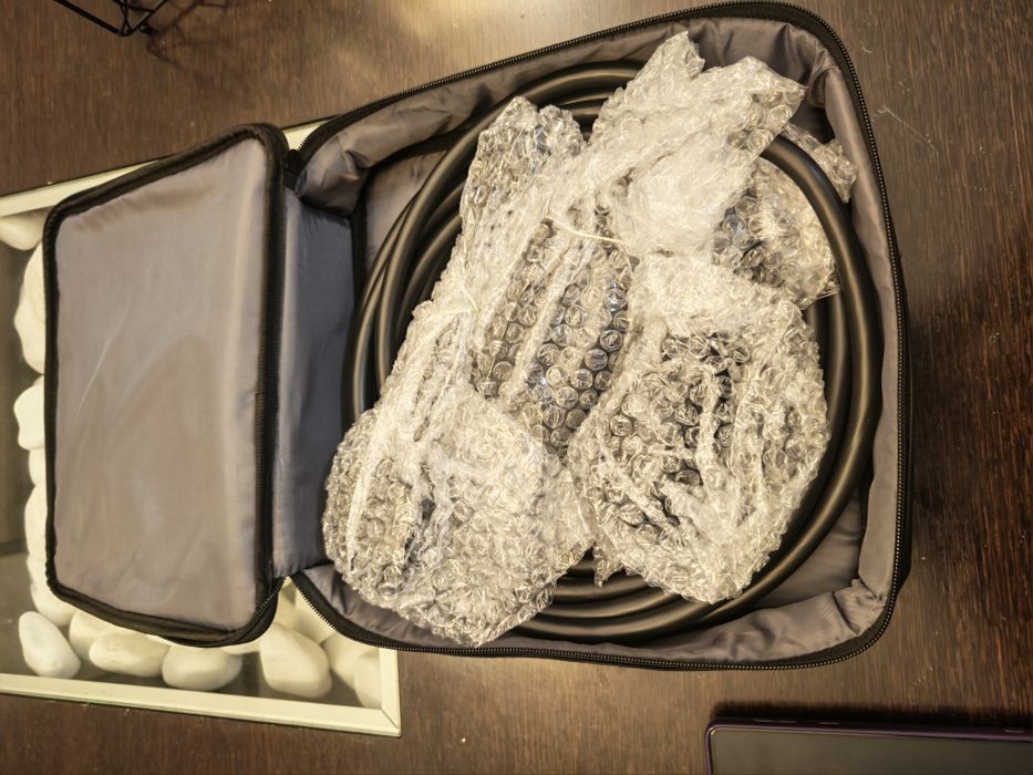 Tesla mobile connector - мобилна зарядна станция