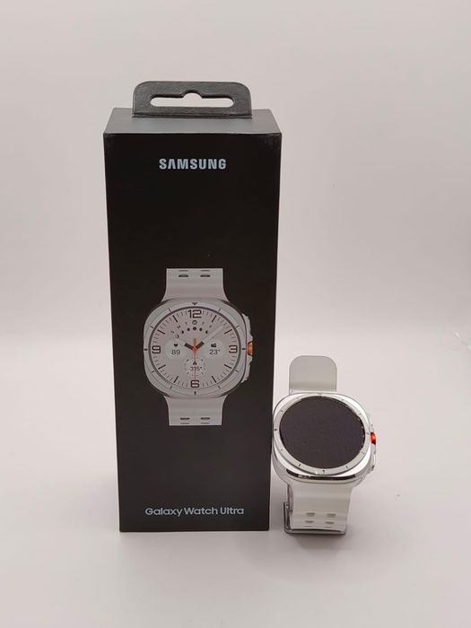 Продавам Samsung Galaxy Watch Ultra 2025, LTE, 64 GB, White