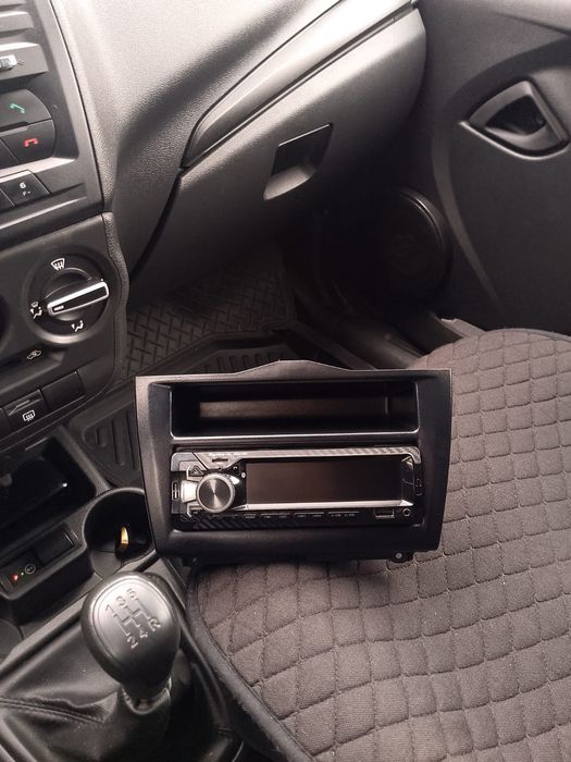 Рамка для магнитолы Гранта