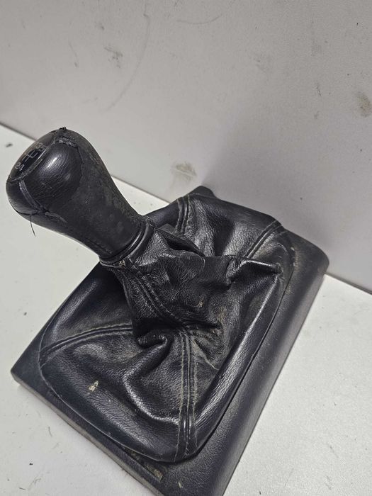 nuca schimbator + manson piele volkswagen passat b4