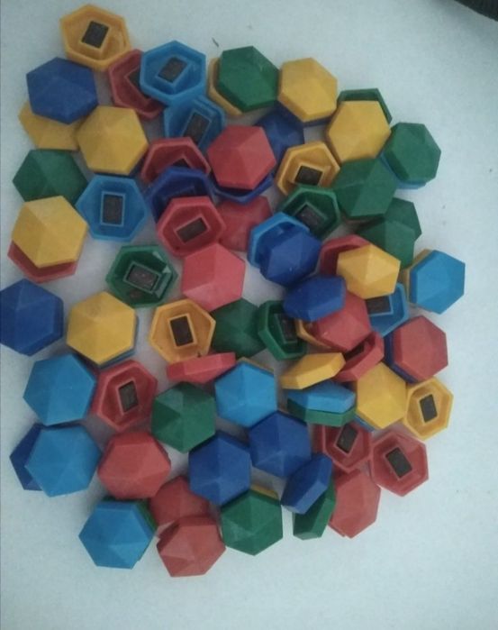 Игрушки все за 2000