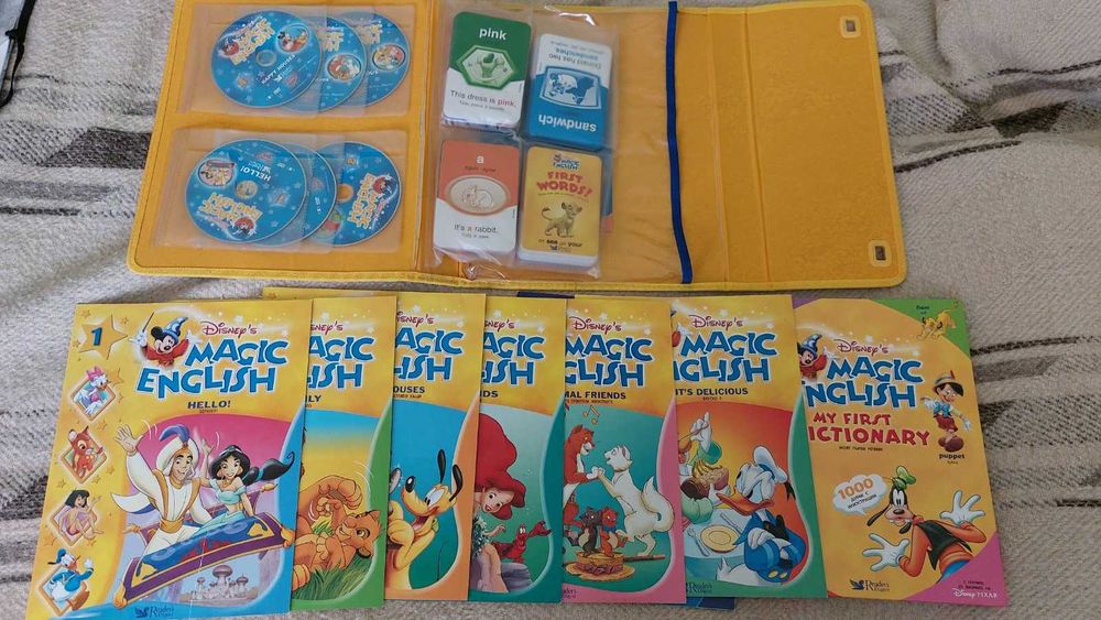 Комплект за учене на англ.език Magic English Disney