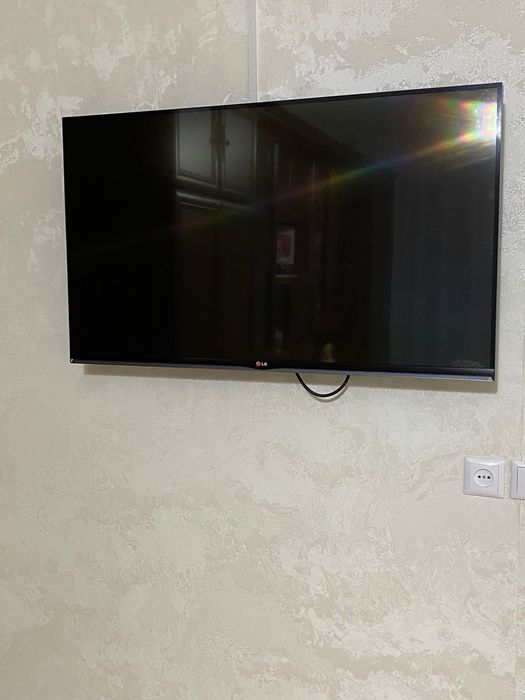 Продается телевизор LG