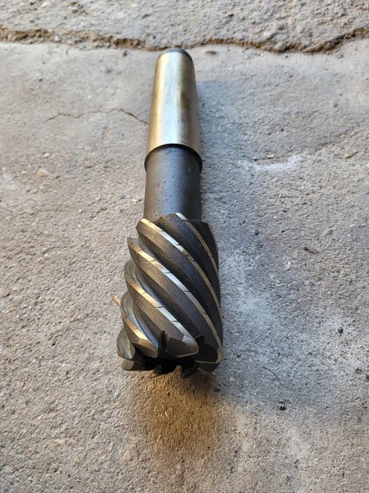 Freze pentru prelucrare metal,noi.