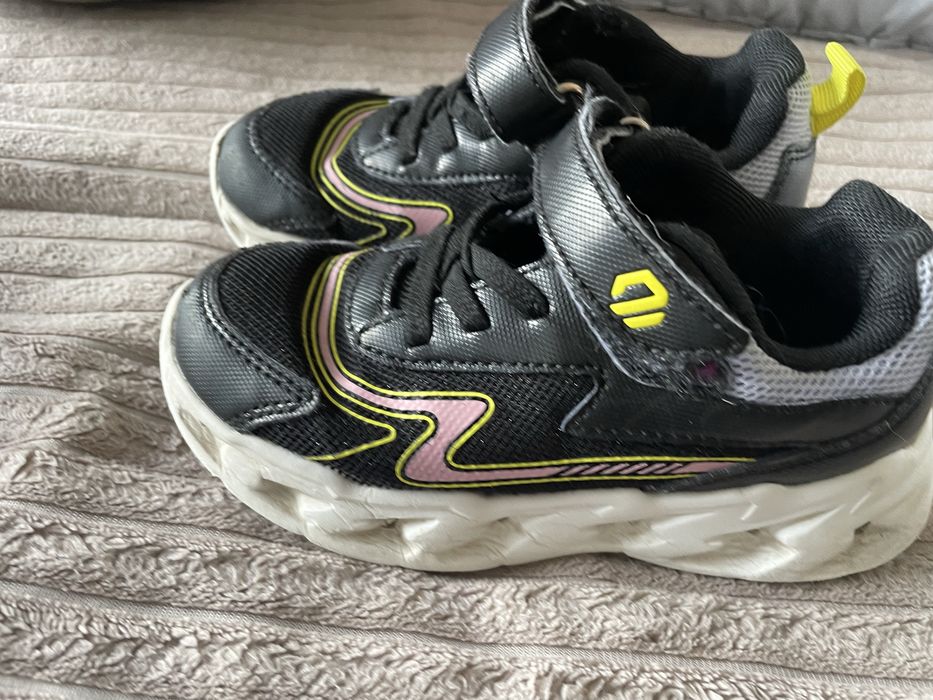 Обувь для деовчки лет 6